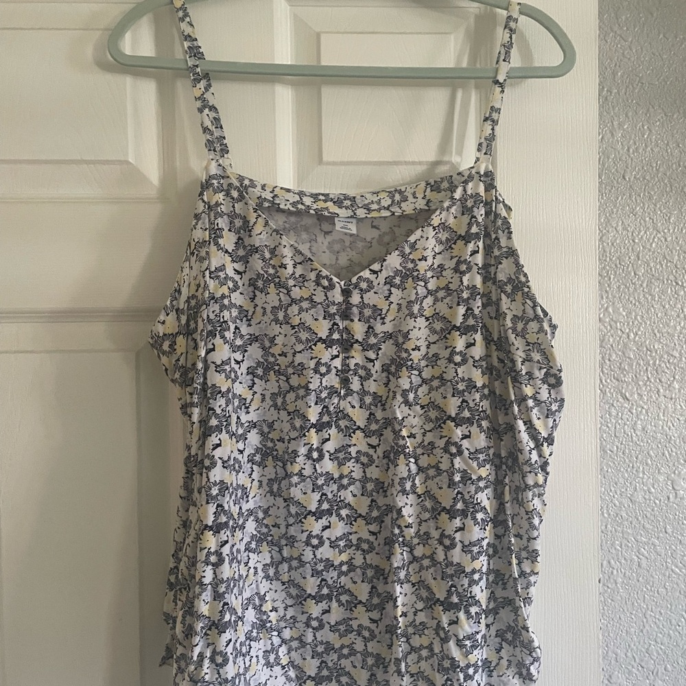 Old Navy Silver Ruffled Asymmetrical Camisole/ tank top